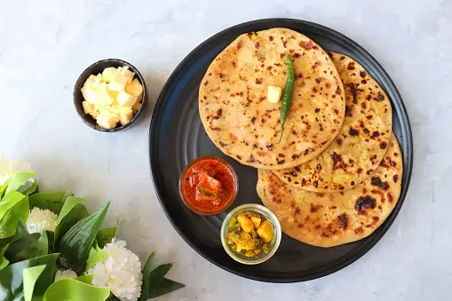 Tasty Aloo Paratha : Quick And Easy recipe