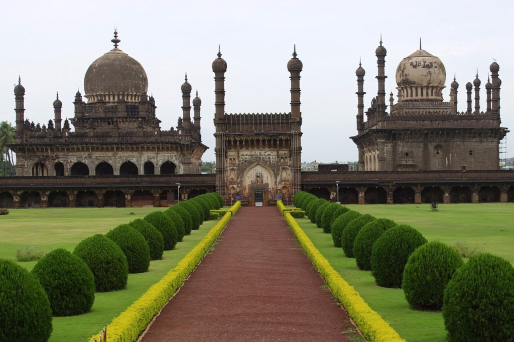 Bijapur (Vijayapura)