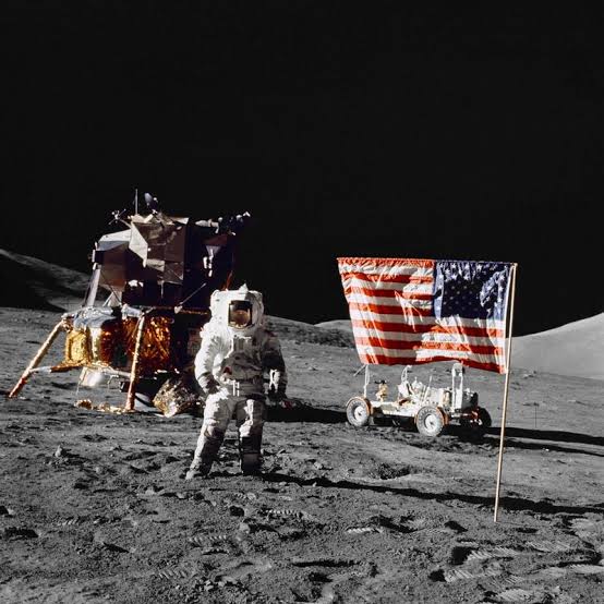 Apollo Missions : Pinnacle in Lunar Exploration – Space Technology